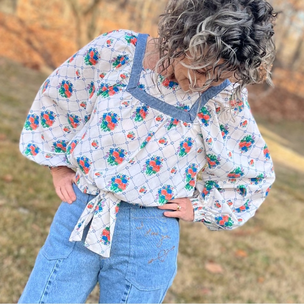 Floral Patterned Women's Top